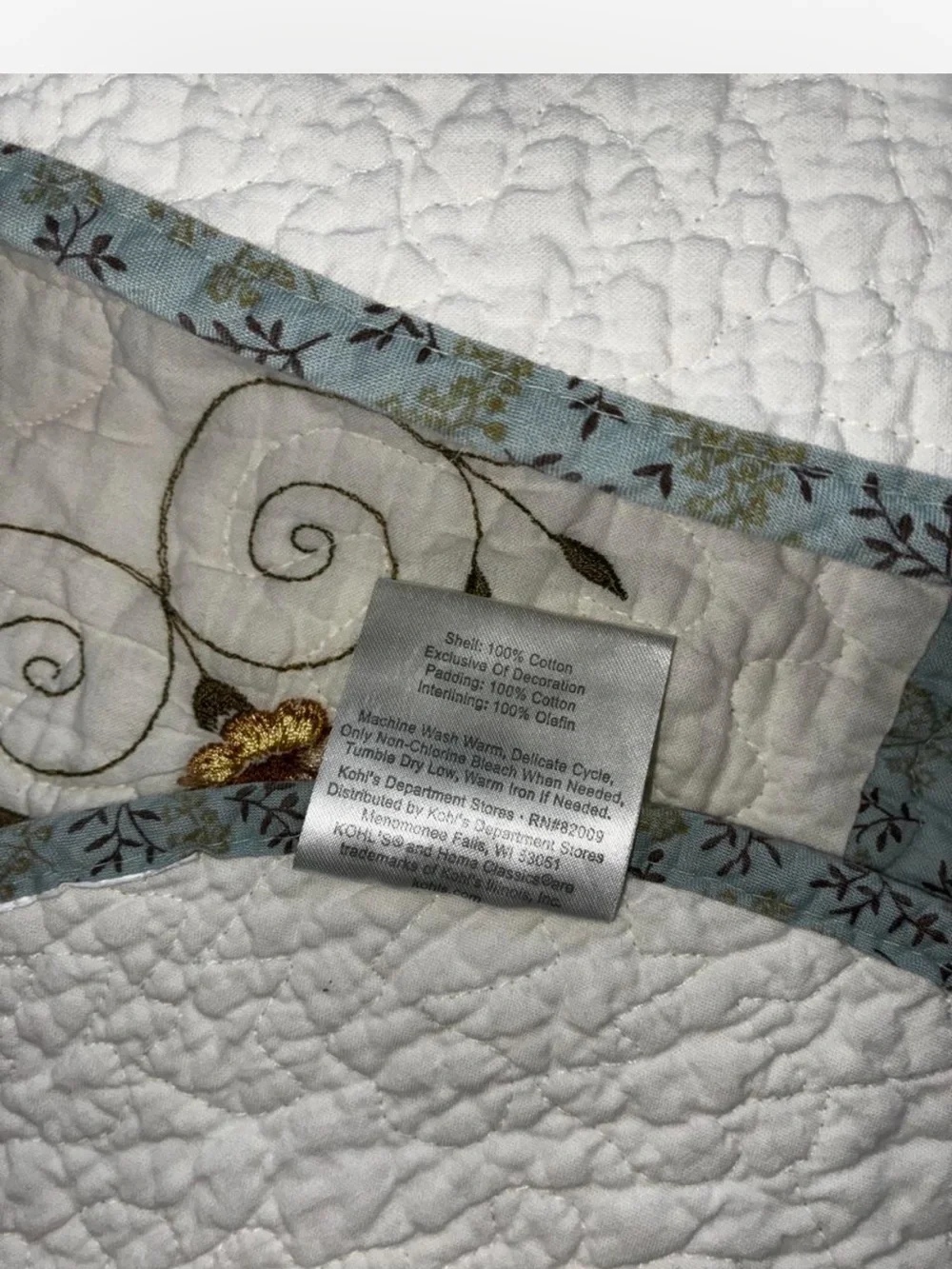 Home Classics Green and White Embroidered Quilt